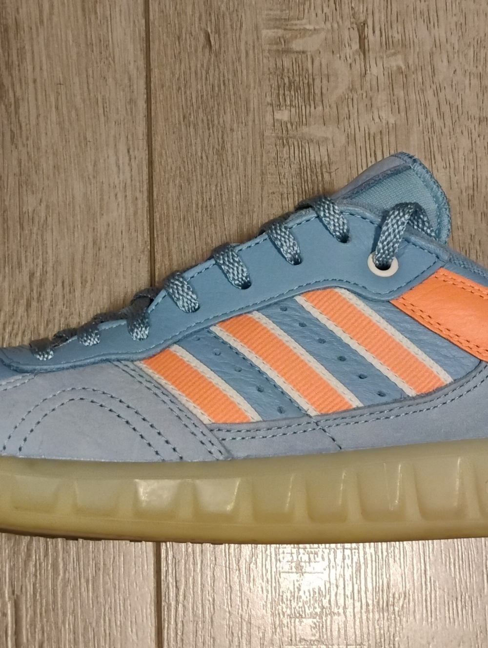 Adidas X Oyster Holdings Handball Top Sneaker Ash Blue Men's Size  9 Unisex - Picture 6 of 11